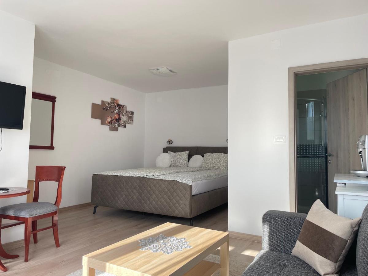 Ana Rooms בלד מראה חיצוני תמונה